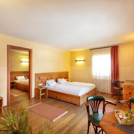 Alpenhof Hotel Seefeld in Tirol Buitenkant foto