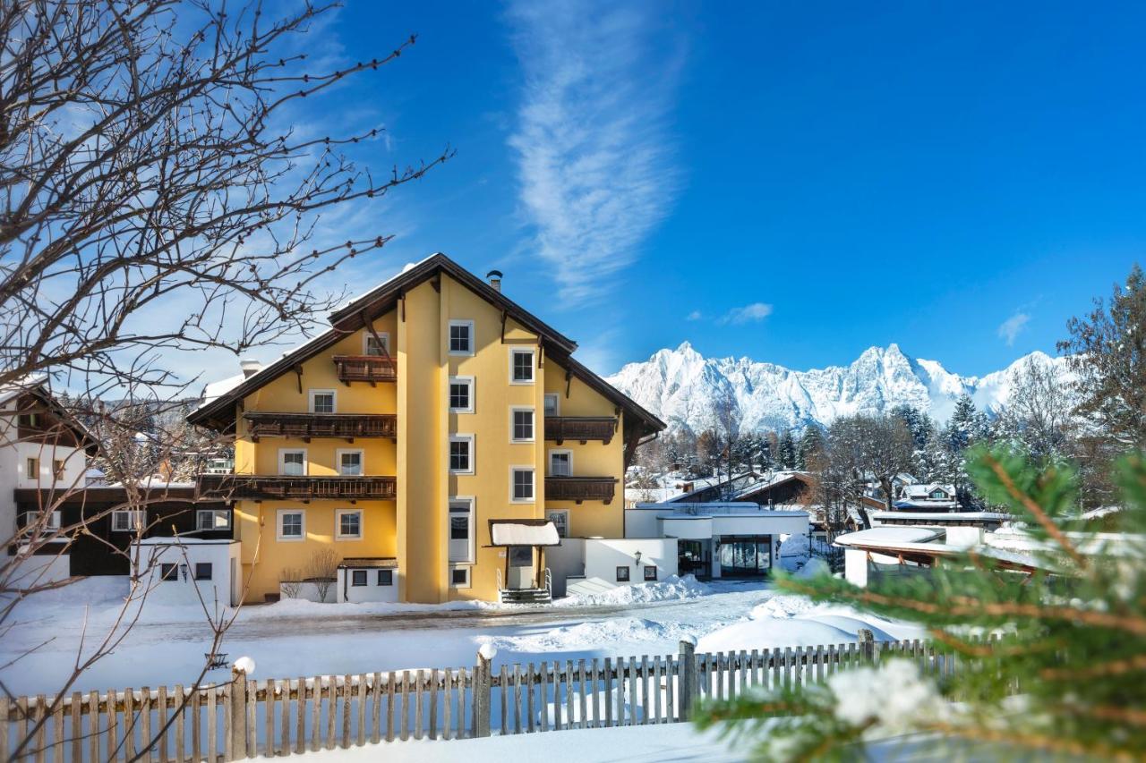 Alpenhof Hotel Seefeld in Tirol Buitenkant foto