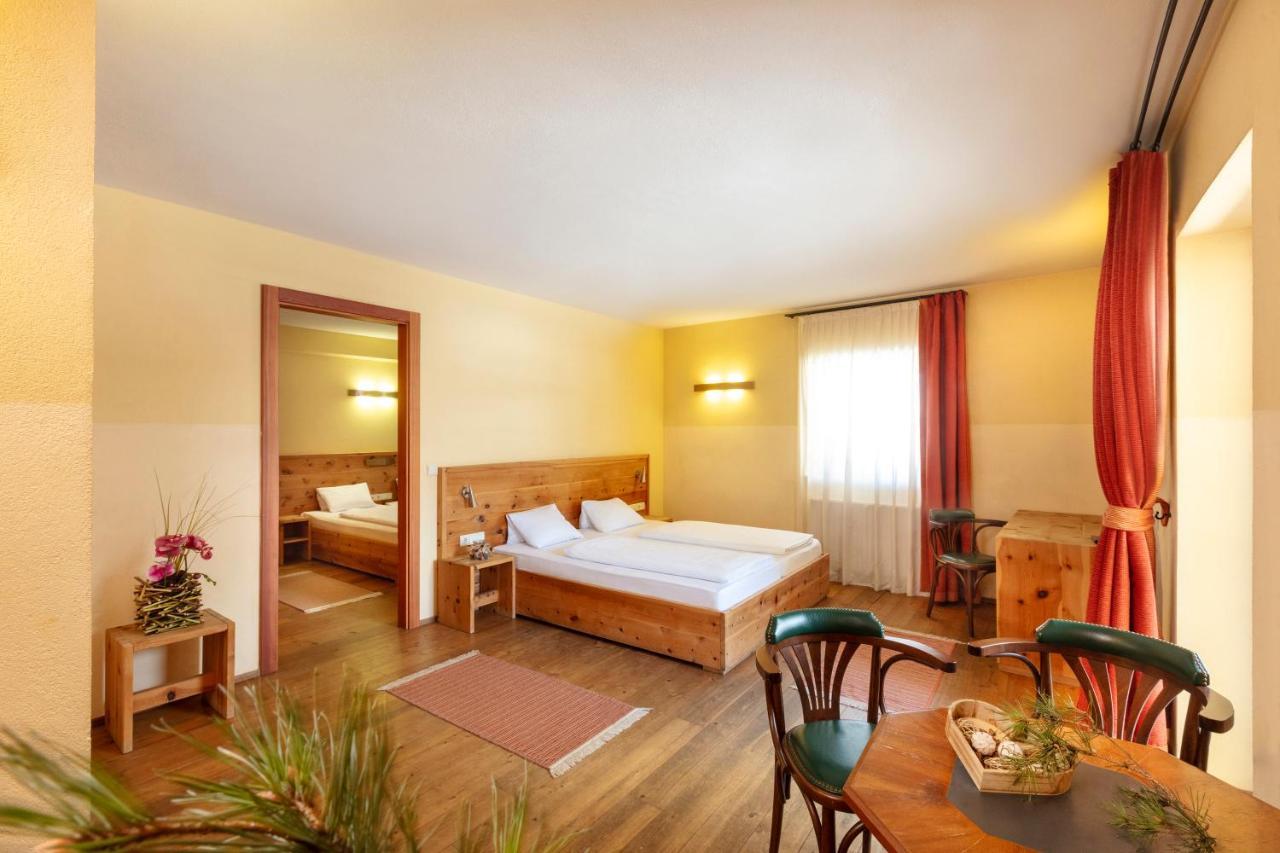 Alpenhof Hotel Seefeld in Tirol Buitenkant foto